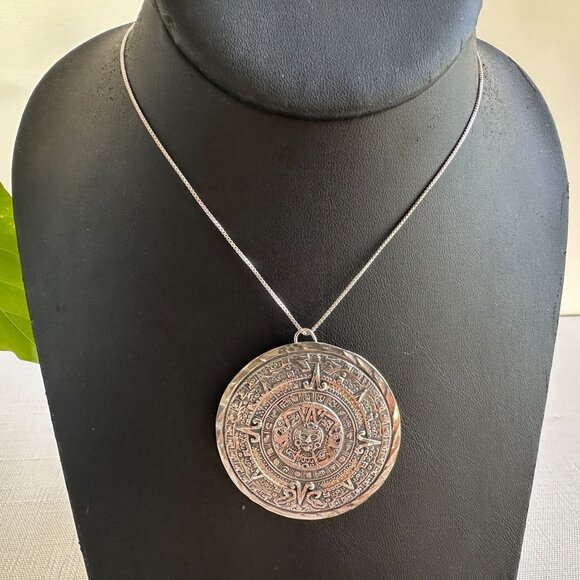 Mexican Sterling Aztec Calendar Pendant - Picture 1 of 10